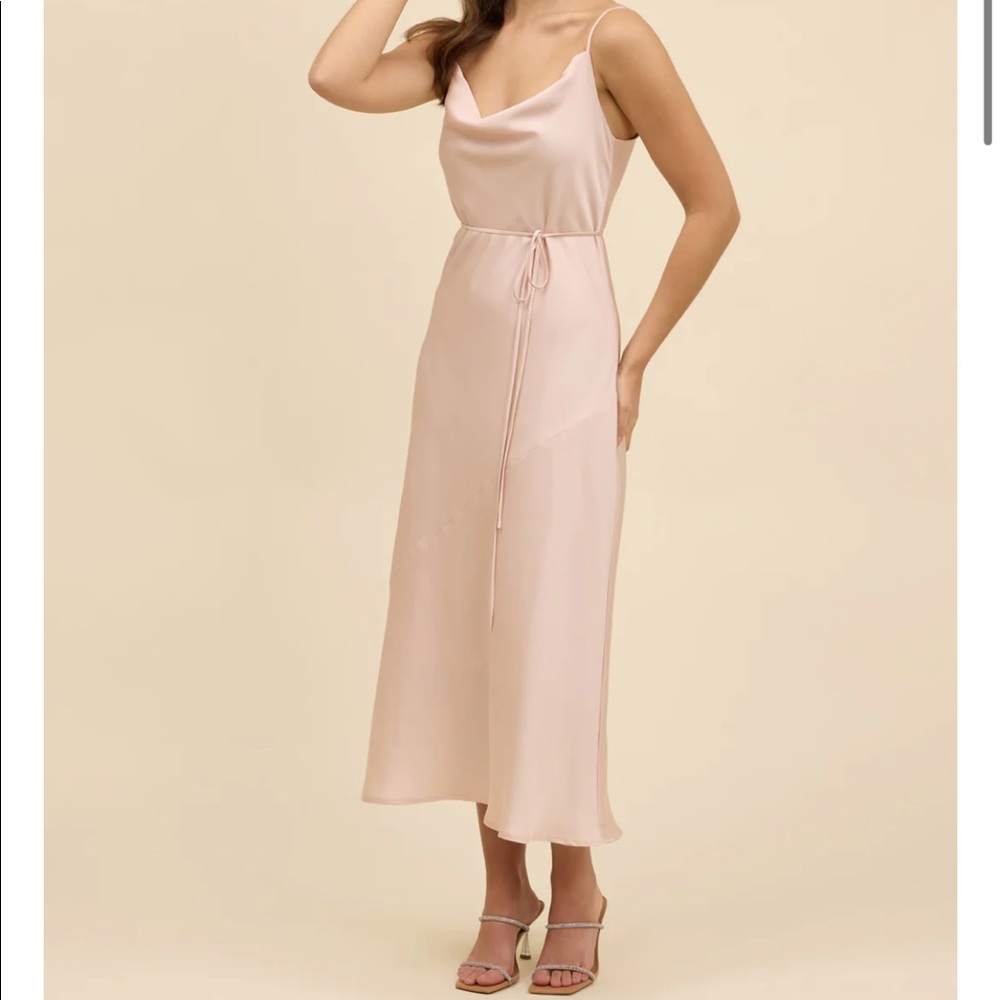 PARK & FIFTH WALDORF DRESS IN BLUSH SATIN PINK SIZE SMALL